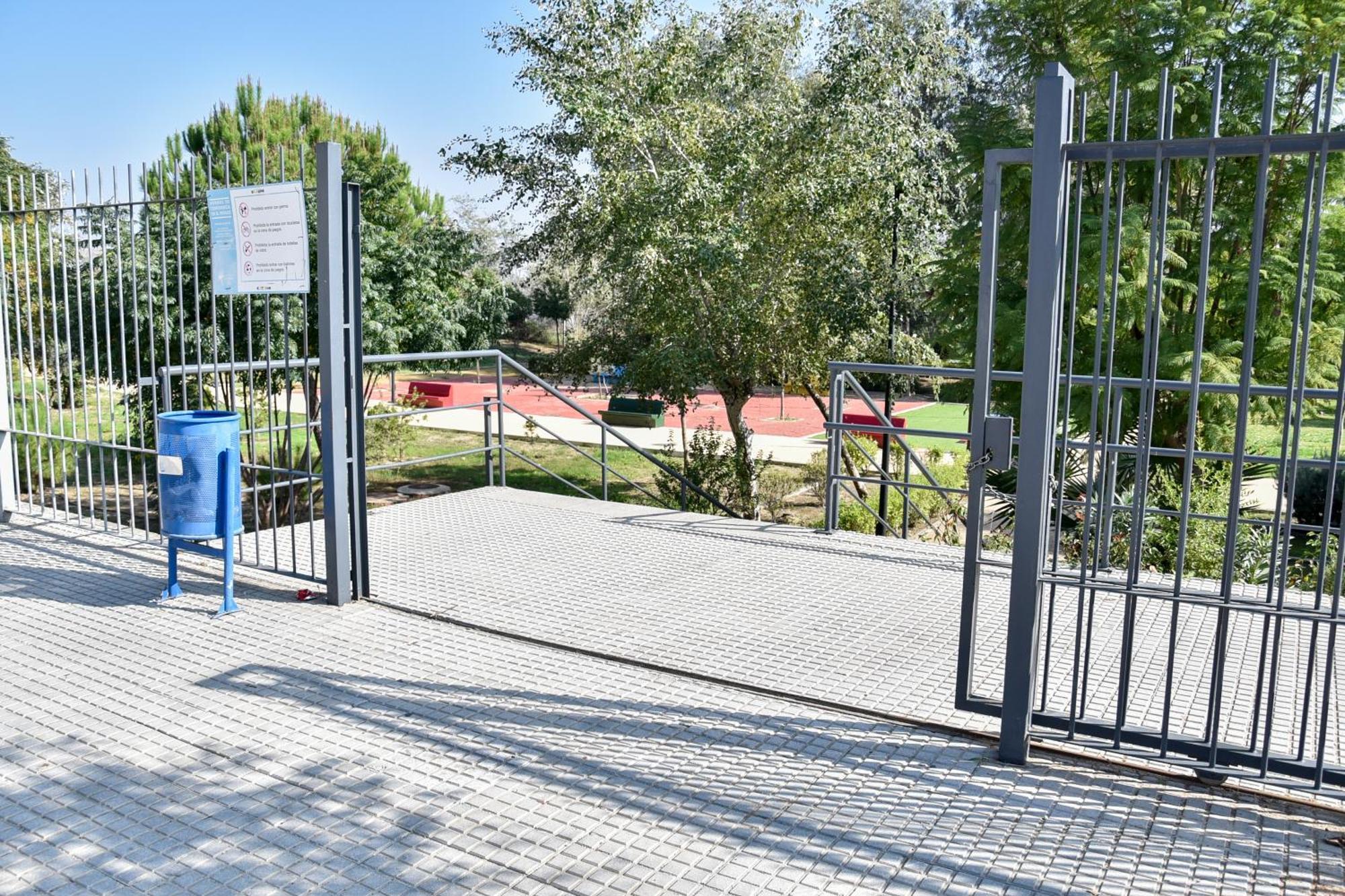 New Premium Apartment - Free Parking & Pools La Algaba エクステリア 写真